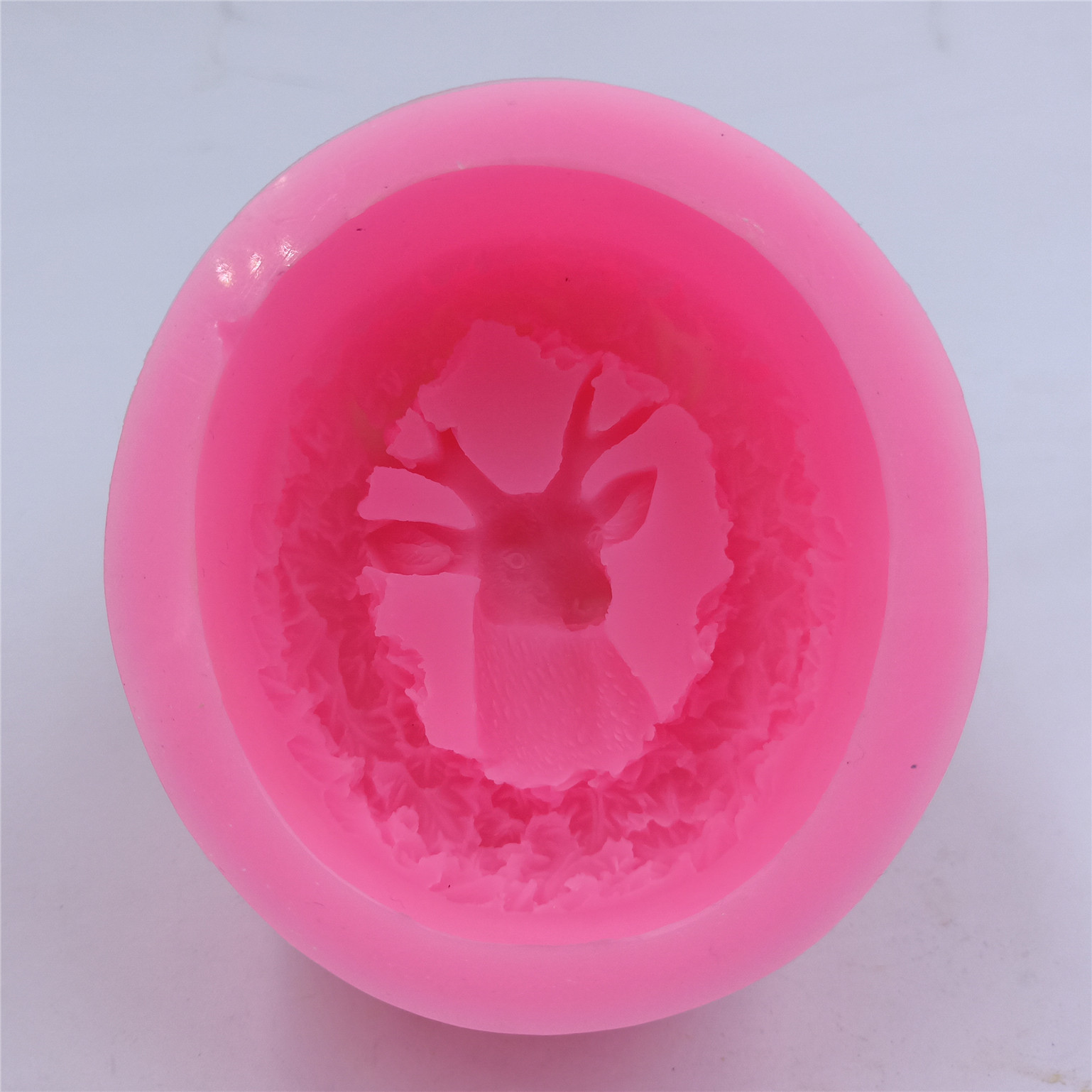 Deer Design Soap Silicone Mold - огляд і ціна Soap Making Lye