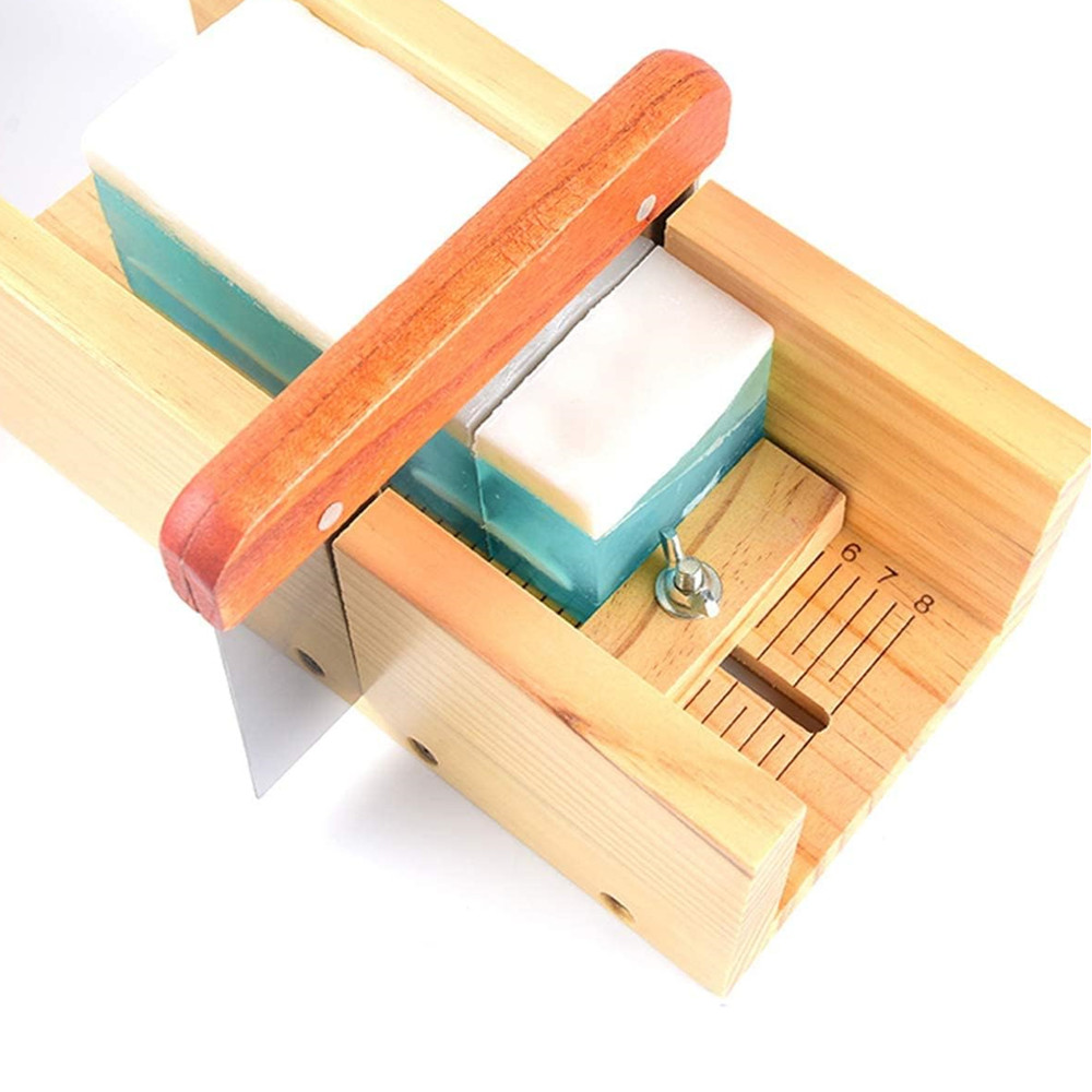 1.2L Silicone Soap Molds Kit 4 - огляд і ціна Soap Making Book For Beginners